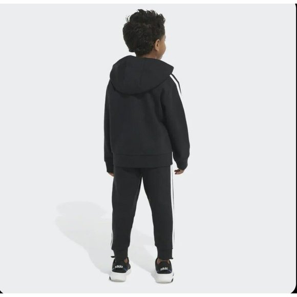 New Adidas Boys Youth 2 Piece Track Suit Activewear Set Black  Size 7 - Picture 5 of 5
